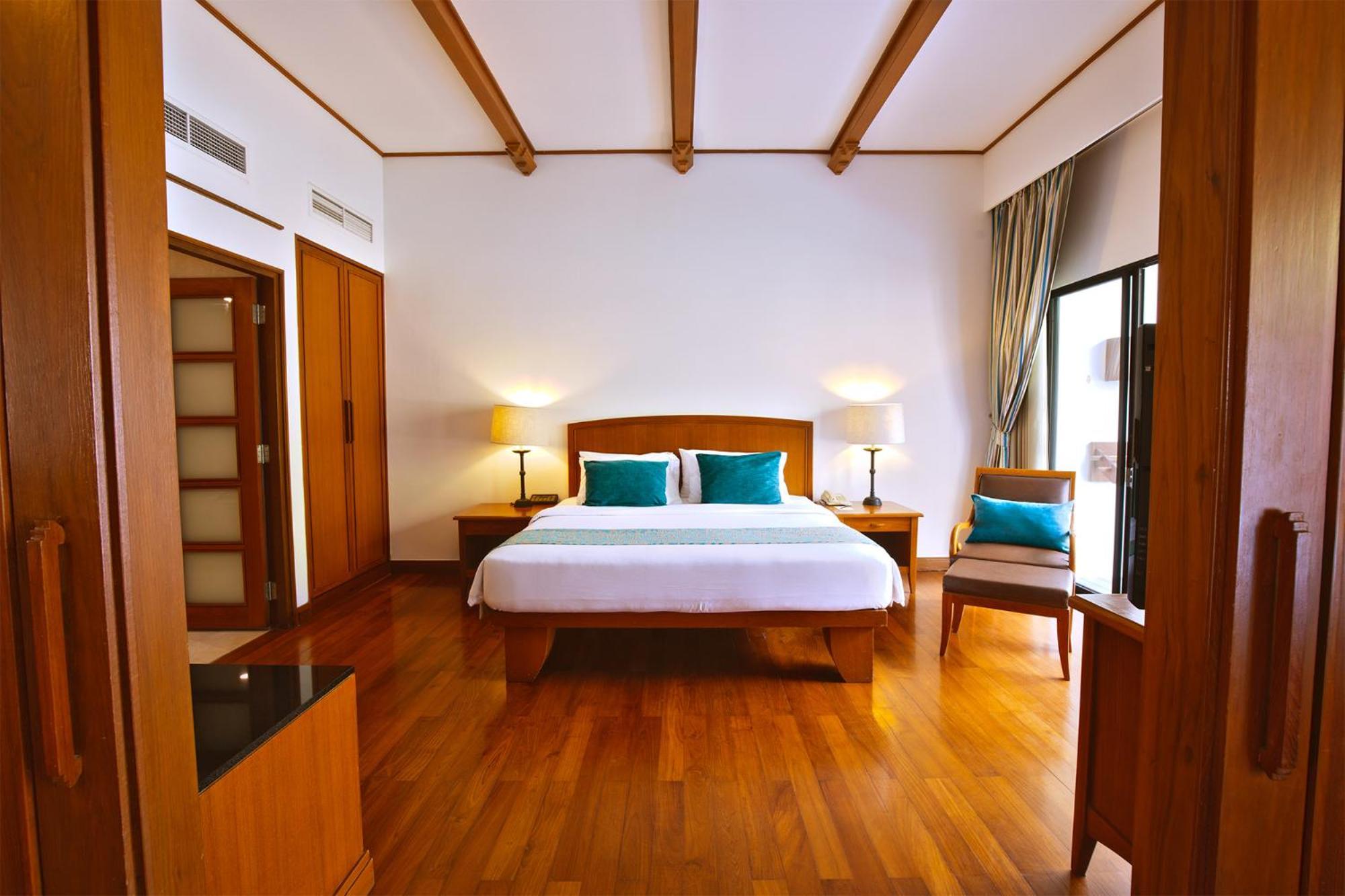 Woodlands hotel y Resort Pattaya Exterior foto