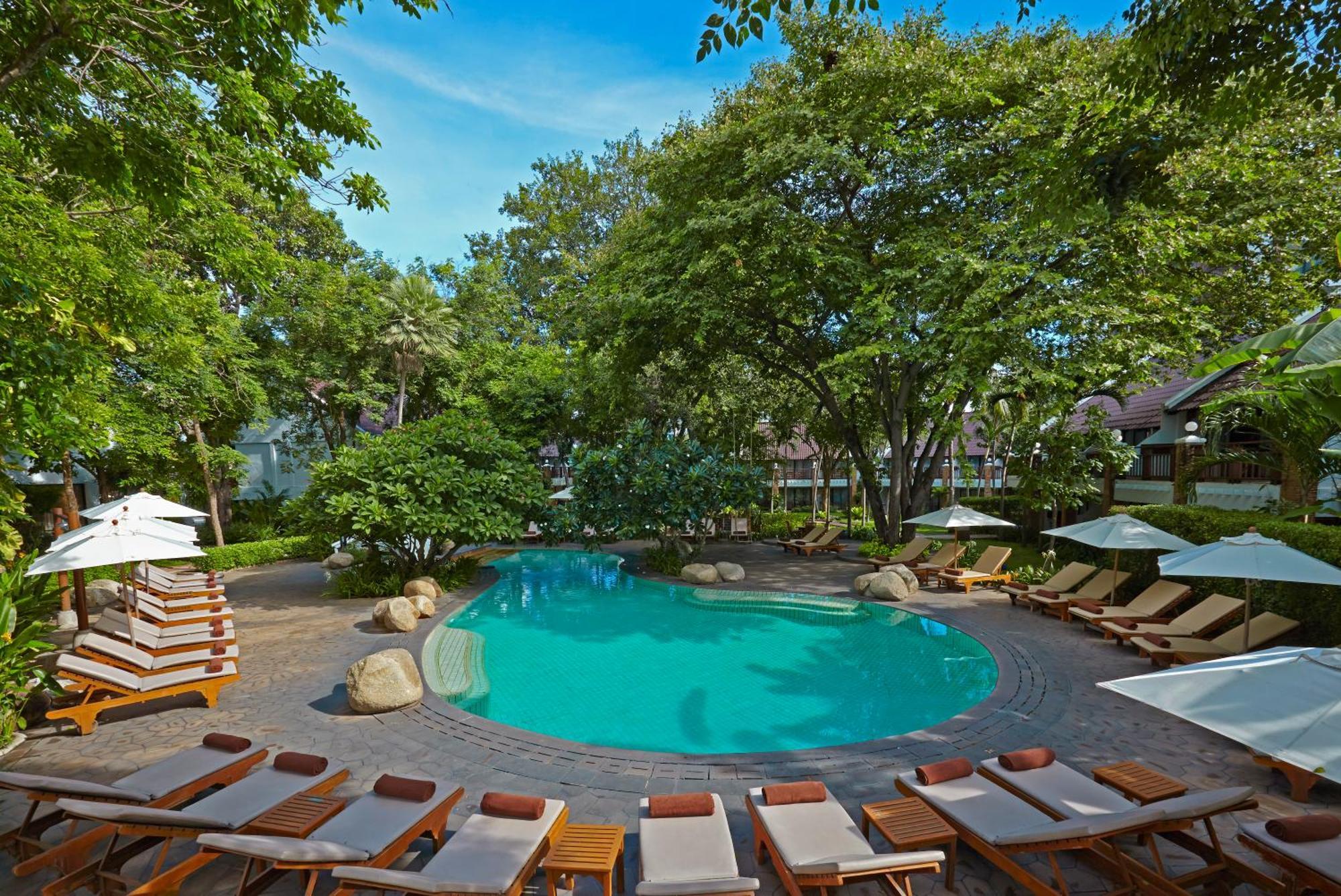 Woodlands hotel y Resort Pattaya Exterior foto